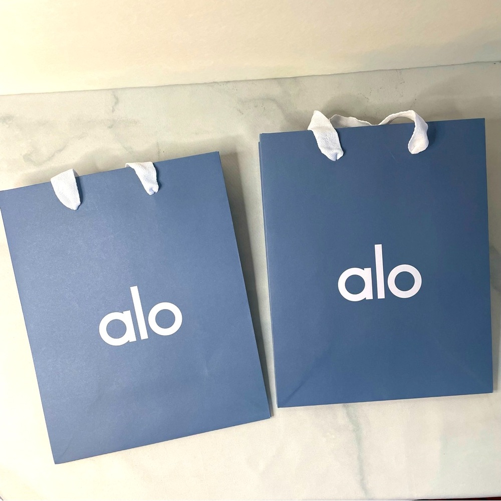 Set of 2 Alo Yoga Gift/ Shopping 🛍️ Bags